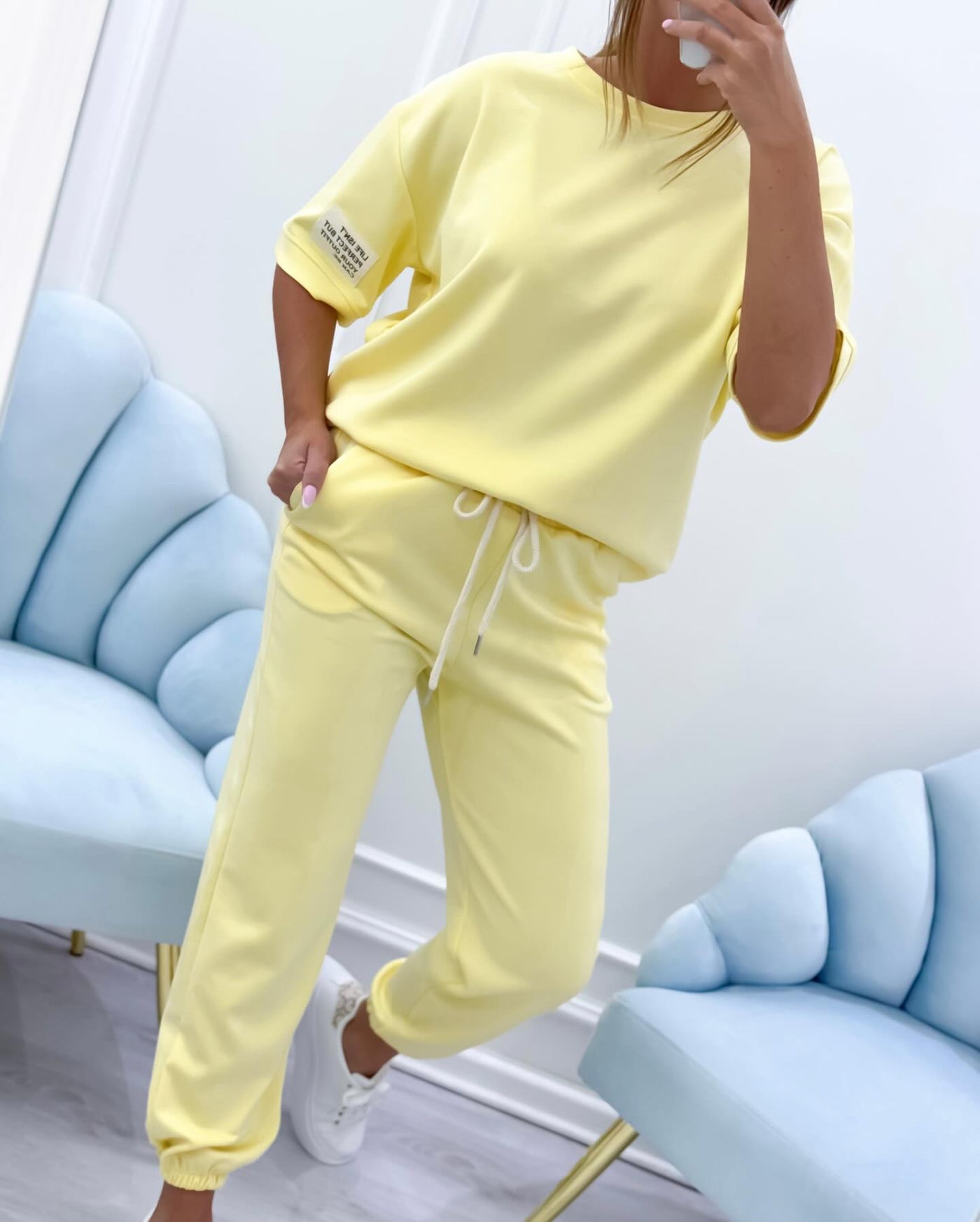 MIMI | Stylowy Zestaw z Krótkim Rękawem